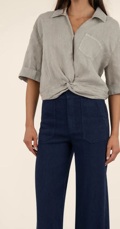 Rebel-Knot Front Shirt