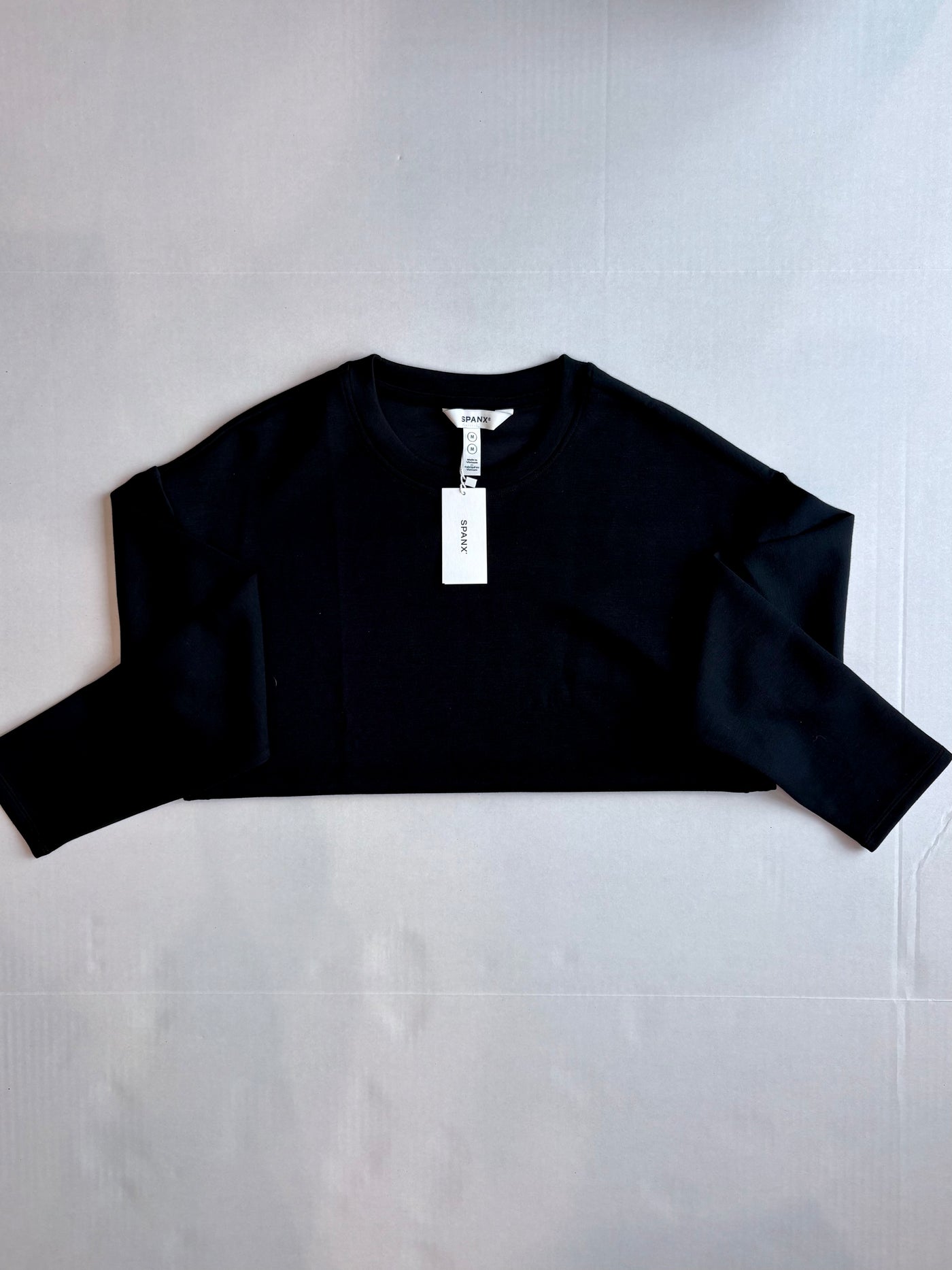 AirEssentials Long Sleeve Side Slit Top Very Black