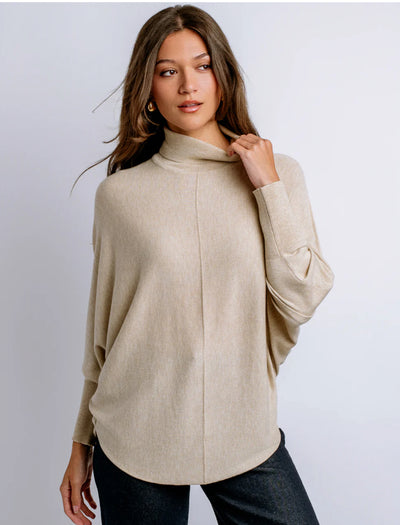 RYU Turtleneck Oat