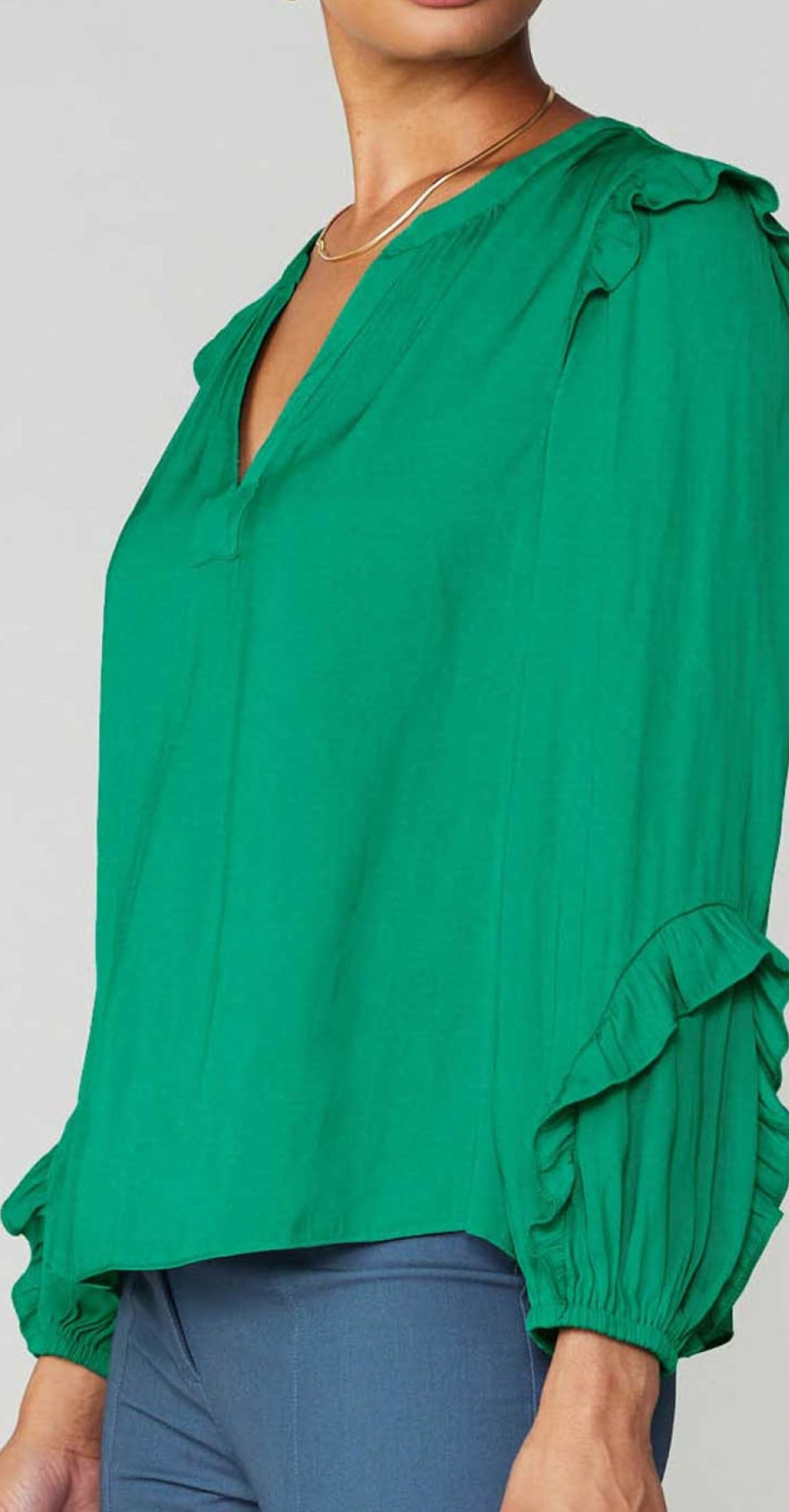 Split neck ruffles long sleeve top-Green