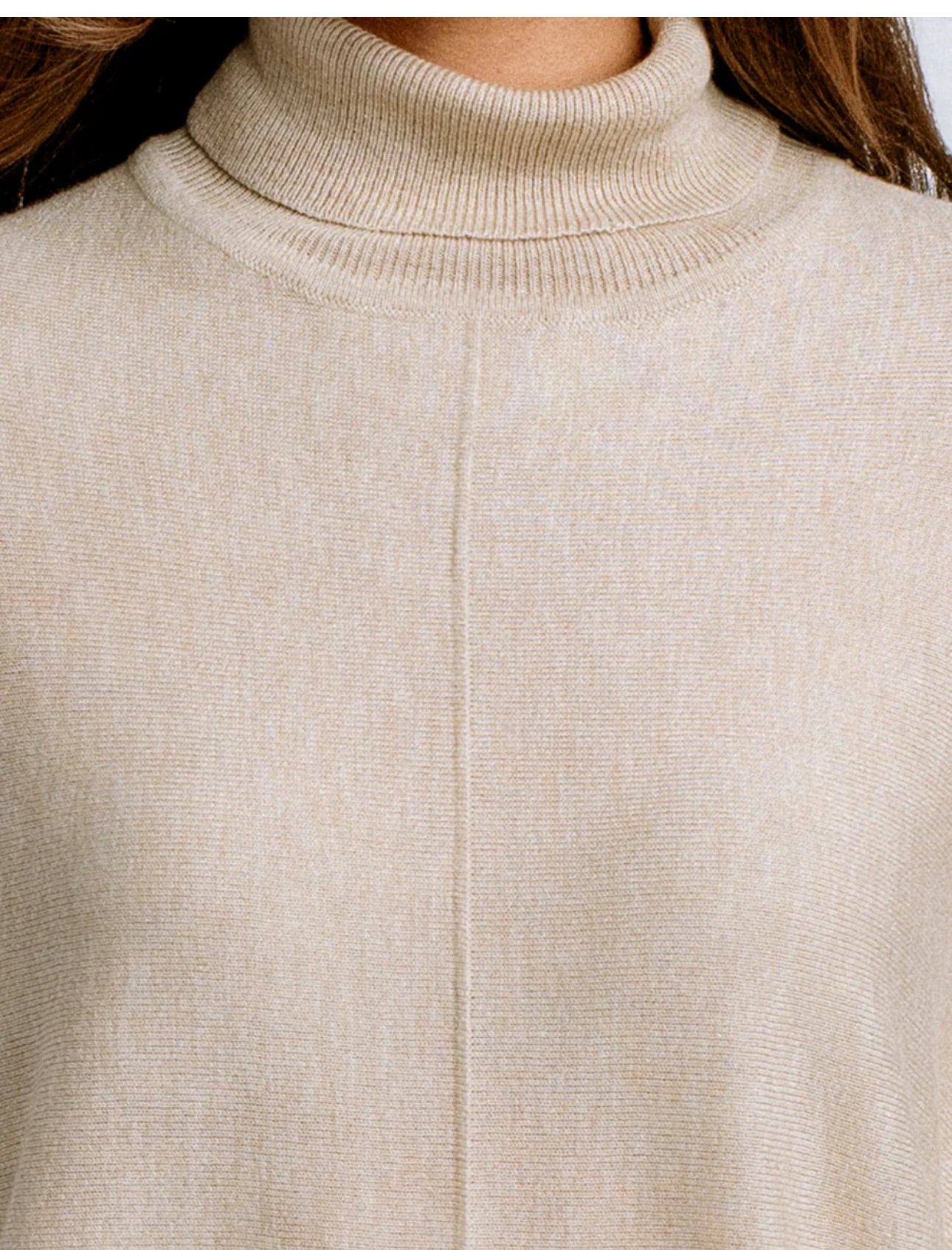 RYU Turtleneck Oat