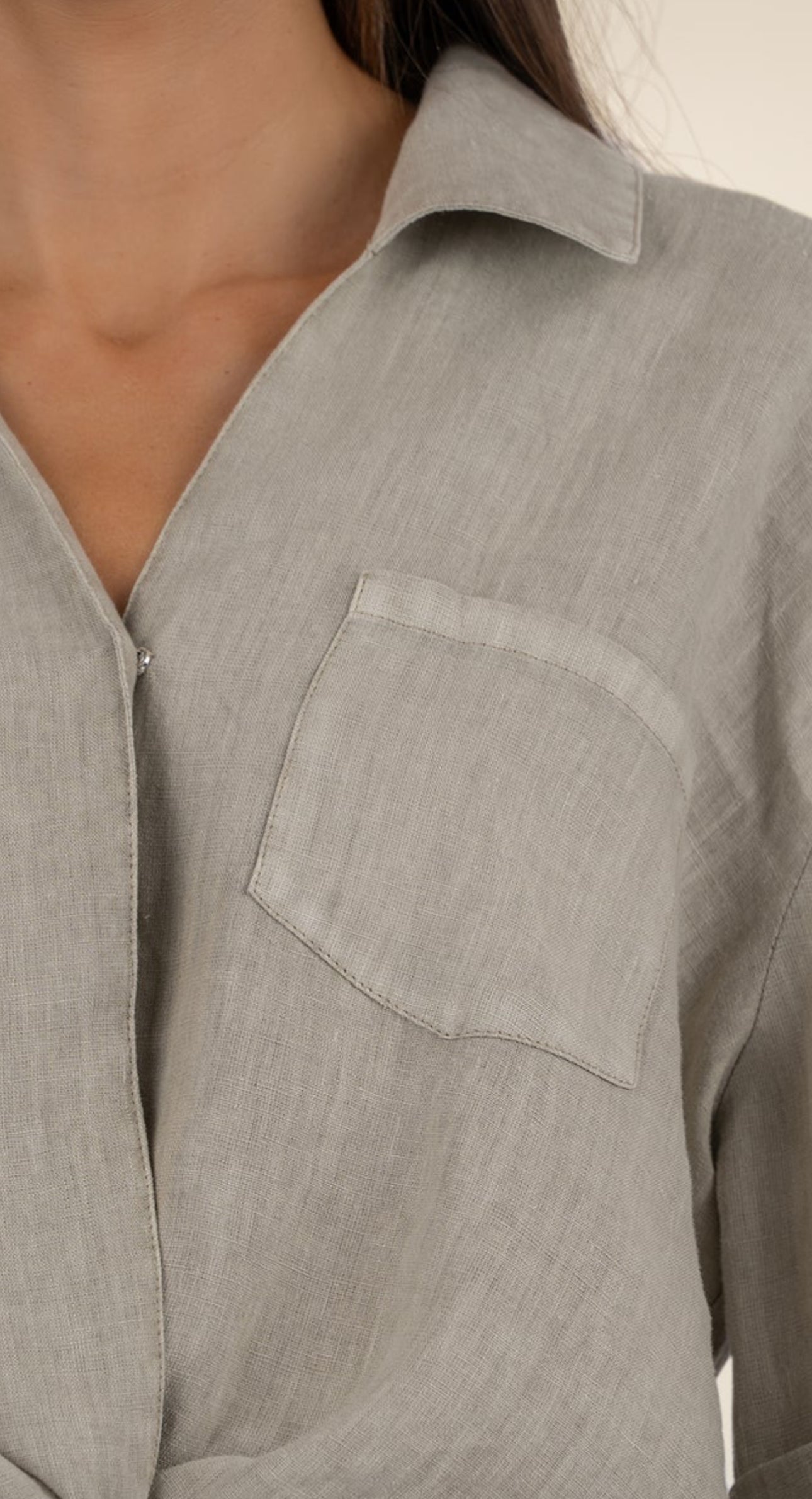 Rebel-Knot Front Shirt
