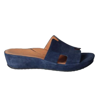 L'amour Des Pieds Catiana Navy Suede